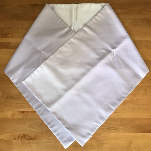 Donna Gray Strapless Lilac Gown - Picture 6 of 8